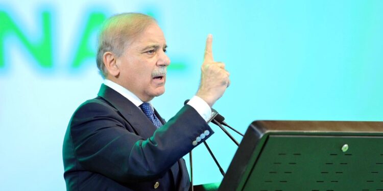 گلگت بلتستان میں شمسی توانائی کا انقلابی قدم – 100 میگاواٹ سولر منصوبہ ایک سال میں مکمل ہوگا