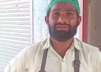 پل 275 پر مرغی فروش کے خلاف خبروں کی تردید