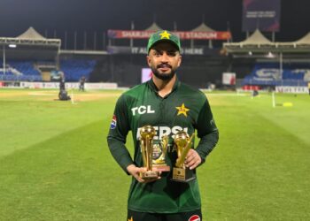 پاکستان نے یو اے ای ٹرائی سیریز جیت لی