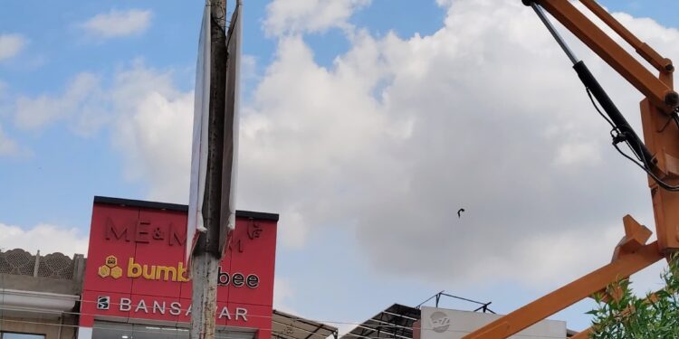 کالج روڈ پر اسٹریٹ لائٹس کی بحالی، شہریوں کو بہتر سہولت فراہم کرنا ہے-شبیر احمد ڈوگر