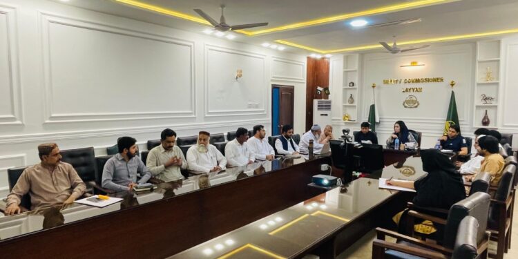 ڈپٹی کمشنر امیرا بیدار کی زیر صدارت ستھرا پنجاب و شہر کی خوبصورتی پر اجلاس