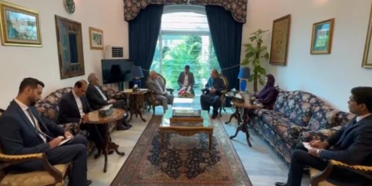 نواز شریف اور مریم نواز سے ایرانی سفیر کی ملاقات