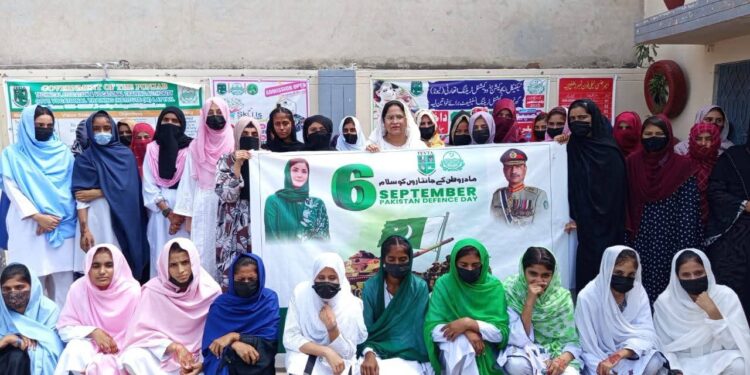 گورنمنٹ ووکیشنل ٹریننگ انسٹیٹیوٹ فار ویمن لیہ میں یومِ دفاع کی پروقار تقریب، شہداء کو خراجِ عقیدت