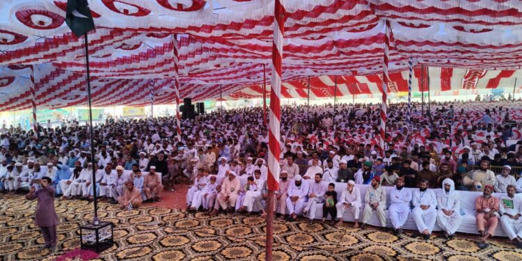 عید میلاد النبی ﷺ کا مرکزی اجتماع، عاشقانِ رسول کی کثیر تعداد میں شرکت