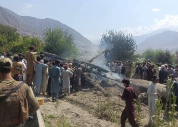 چلاس ہیلی کاپٹر حادثہ: پاک فوج کے دو میجر سمیت 5 جوان شہید