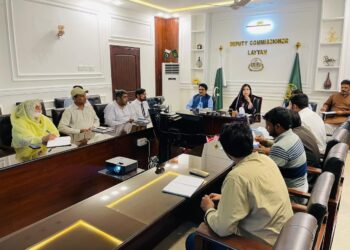 سکول نیوٹریشن پروگرام کا لیہ میں آغاز، 99 ہزار بچے دودھ پییں گے اور صحت مند بنیں گے