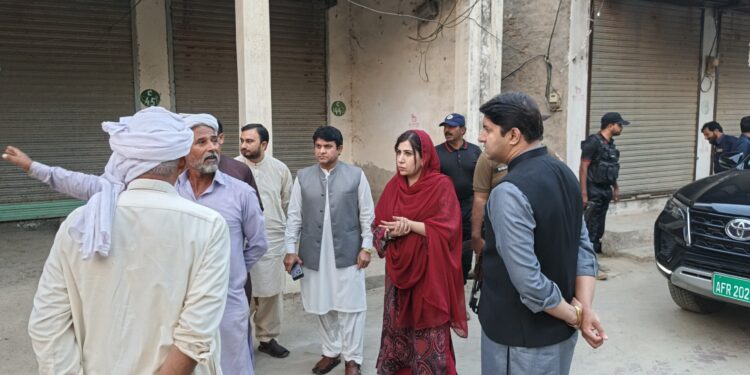 ڈپٹی کمشنر لیہ امیرا بیدار نے لدھانہ کا دورہ کیا,سیوریج، صفائی ستھرائی اور دیگر بلدیاتی مسائل کا تفصیلی جائزہ لیا