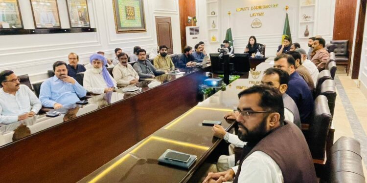 ڈپٹی کمشنر لیہ امیرا بیدار کی زیر صدارت رات گئے پرائس کنٹرول سے متعلق اہم اجلاس منعقد ہوا، جس میں اشیائے خوردونوش کی قیمتوں کا تفصیلی جائزہ لیا گیا