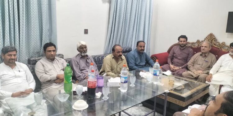 سید رفاقت علی گیلانی کی مختلف مقامات پر آمد، پرتکلف اعشائیوں میں شرکت