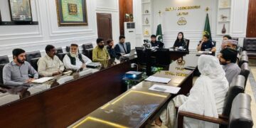 پلس پروجیکٹ سے متعلق اہم اجلاس, ریکارڈ کی ڈیجیٹائزیشن اور سائلین کو فوری ریلیف کی فراہمی کے امور پر تفصیلی غور کیا گیا۔